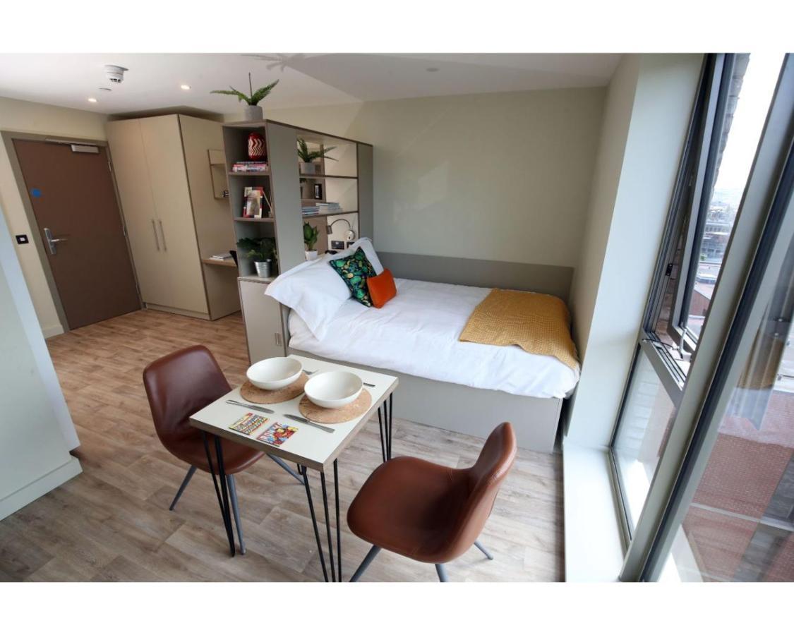 Central Belfast Apartments Student Accommodation Student Id Required الغرفة الصورة